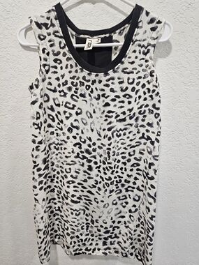 Sleeveless Silk Top With Black Cotton Neckline And Back Panel